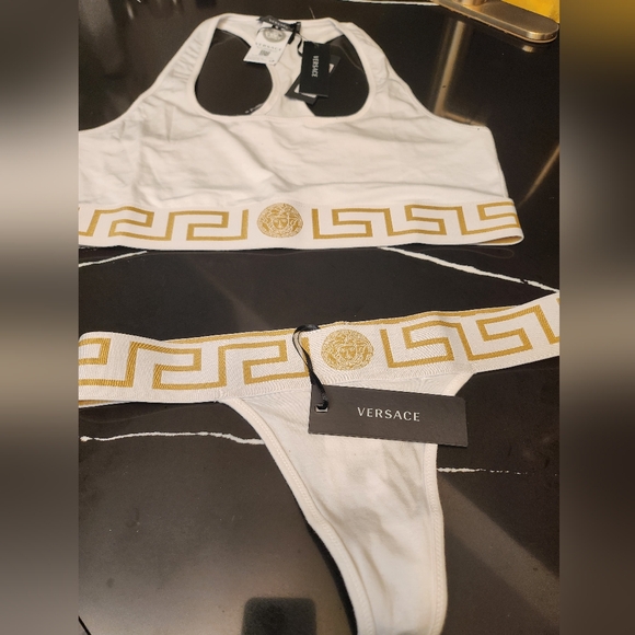 Versace Other - Authentic Versace 2 peice set